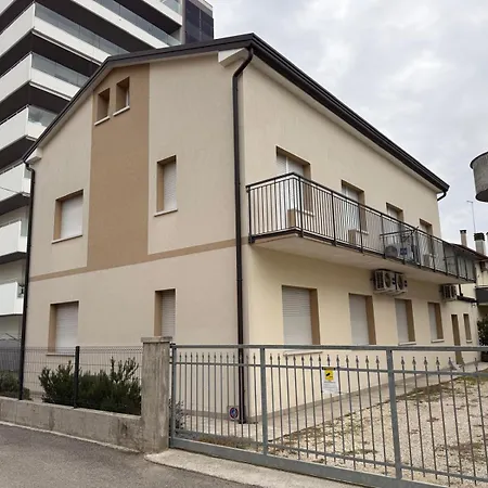 Apartment Giulia- Solo Per Famiglie- Walterigato